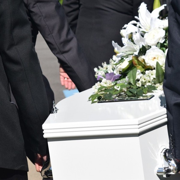 ¿Por qué la funeraria puertoriqueña 'Marín' es la más famosa del mundo?